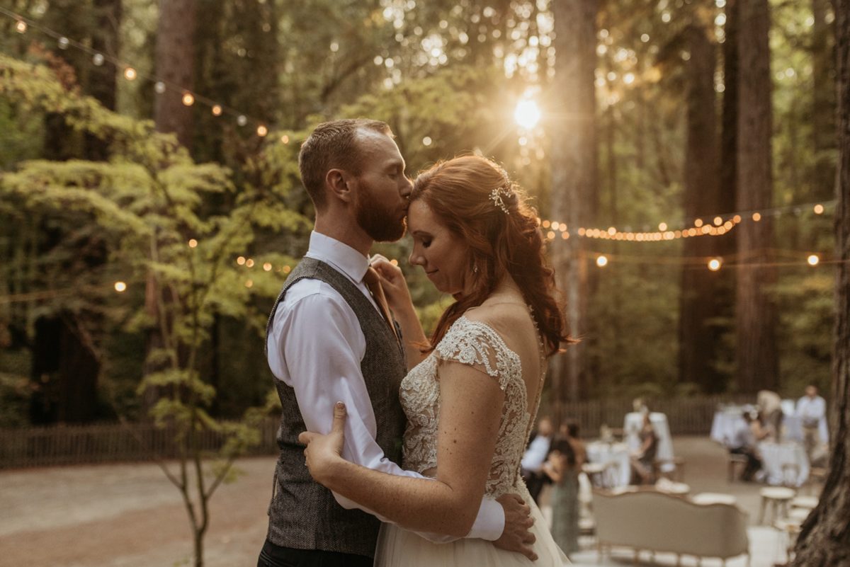 When you're planning a wedding, it can be helpful to learn from others. I'm spilling the beans about the things that surprised me about our wedding! Head to this post to read the one regret that I guarantee no one is talking about.